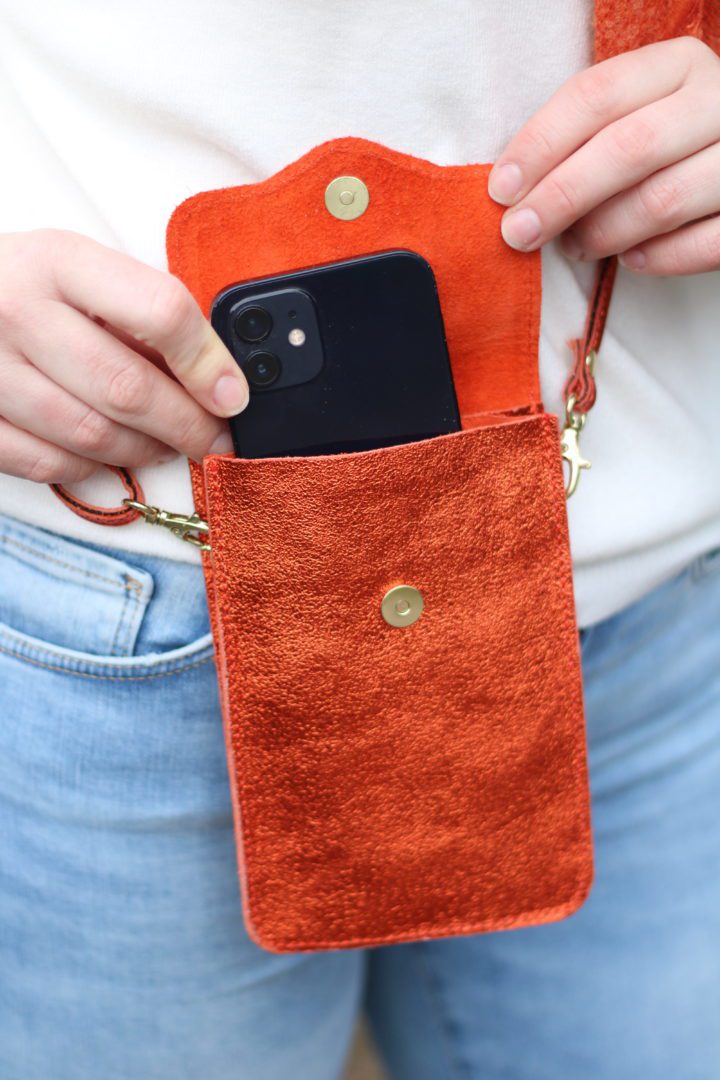 phone bag nora metallic oranje